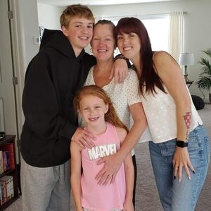 Meet your Posher, Linda
